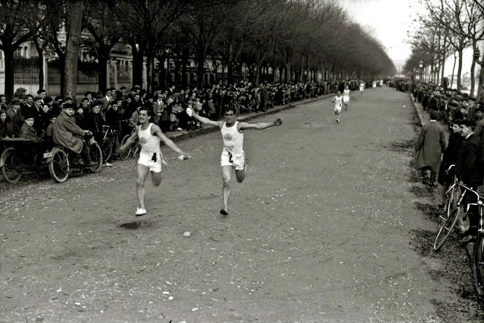 Carrera de cross en San Sebastián (9 de 26) - Fondo Car-Kutxa Fototeka