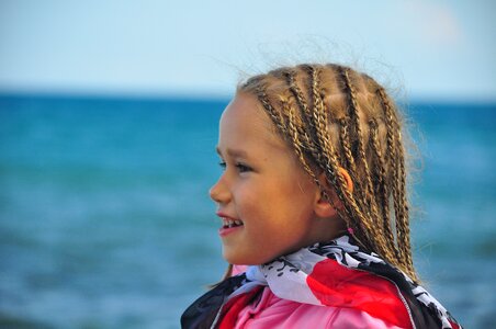 Pigtails sea horizon
