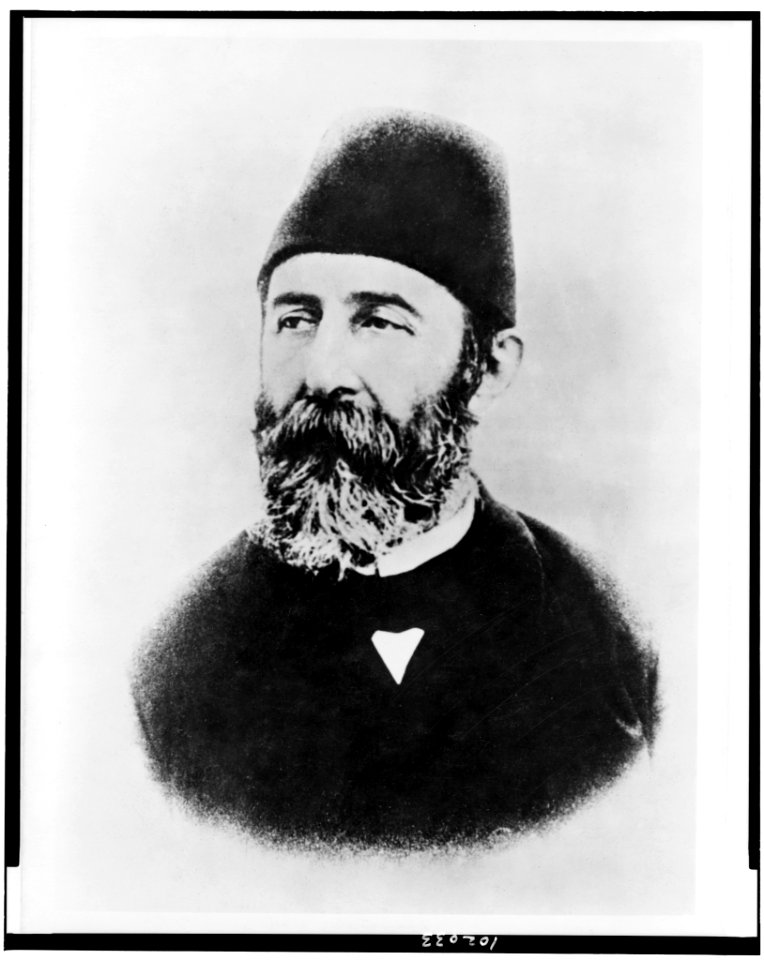 Cemal Paşa, head-and-shoulders portrait, facing left LCCN90715420