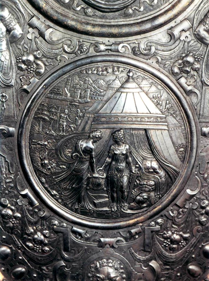 Cellini - Shield for Francesco I de' Medici (detail), 07armour