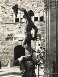 Cellini - Perseo con la testa di Medusa, 1545 - 1554, Loggia della Signoria