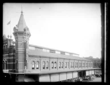 Center Mkt., 9 St. wing, (Washington, D.C.) LCCN2016852051 photo