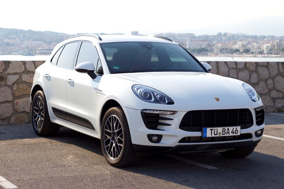 Drive porsche cannes