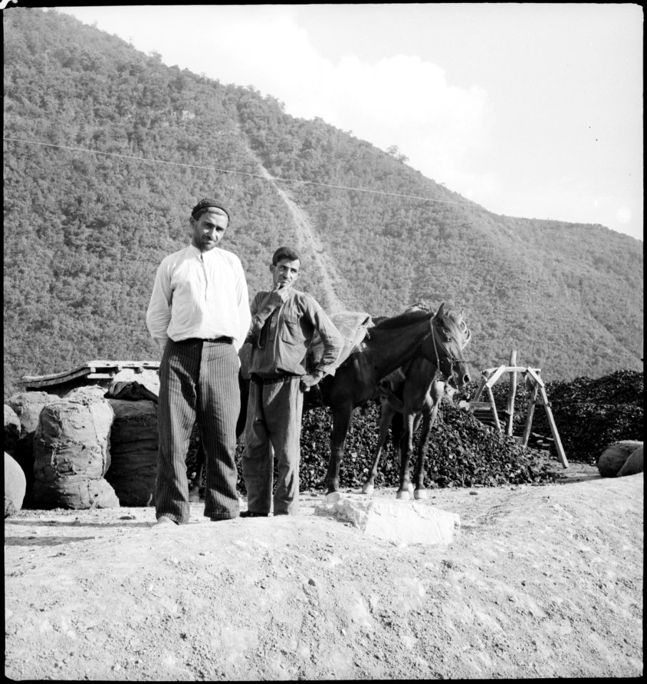 CH-NB - Iran, Mazanderan (Mazandaran)- Menschen - Annemarie Schwarzenbach - SLA-Schwarzenbach-A-5-19-069