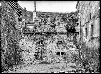 CH-NB - La Tour-de-Peilz, Remparts, vue partielle intérieure - Collection Max van Berchem - EAD-7552