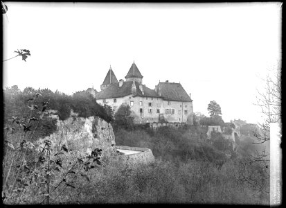 CH-NB - La Sarraz, Château, vue d'ensemble - Collection Max van Berchem - EAD-7538