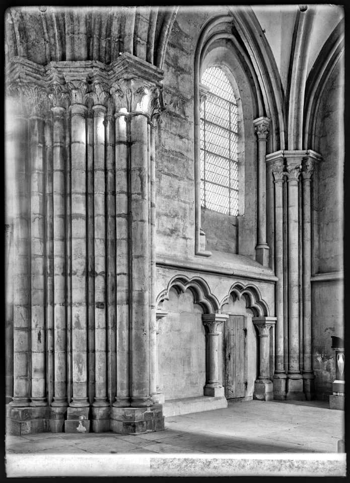 CH-NB - Lausanne, Cathédrale protestante Notre-Dame, vue partielle intérieure - Collection Max van Berchem - EAD-7310