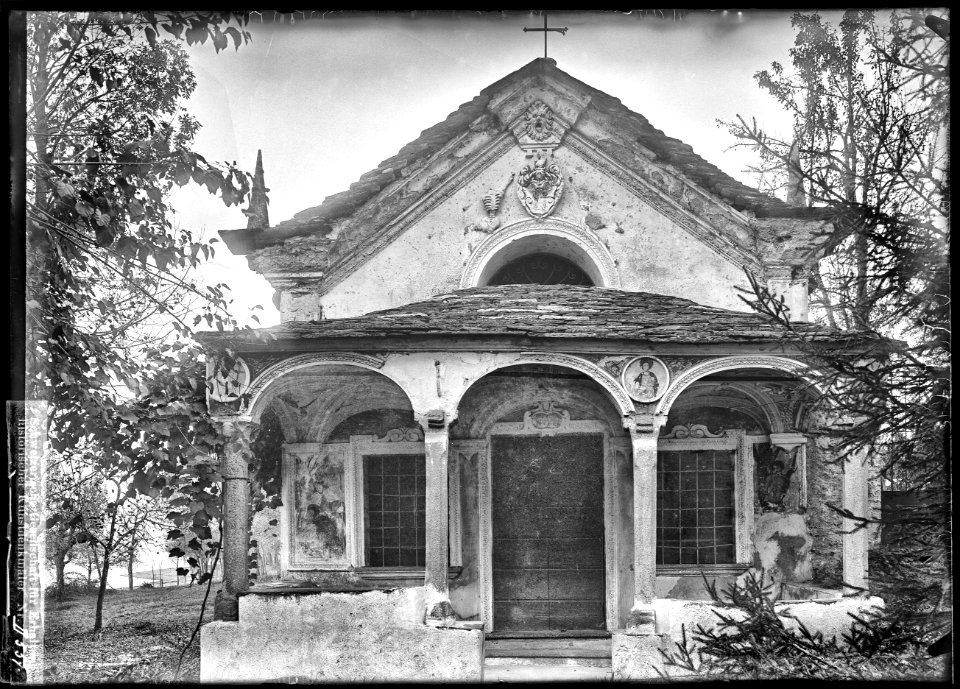 CH-NB - Locarno, Cappella della Casa di Ferro, vue partielle extérieure - Collection Max van Berchem - EAD-7144