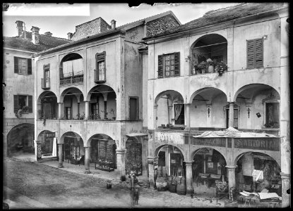 CH-NB - Locarno, Casa, vue partielle extérieure - Collection Max van Berchem - EAD-7126