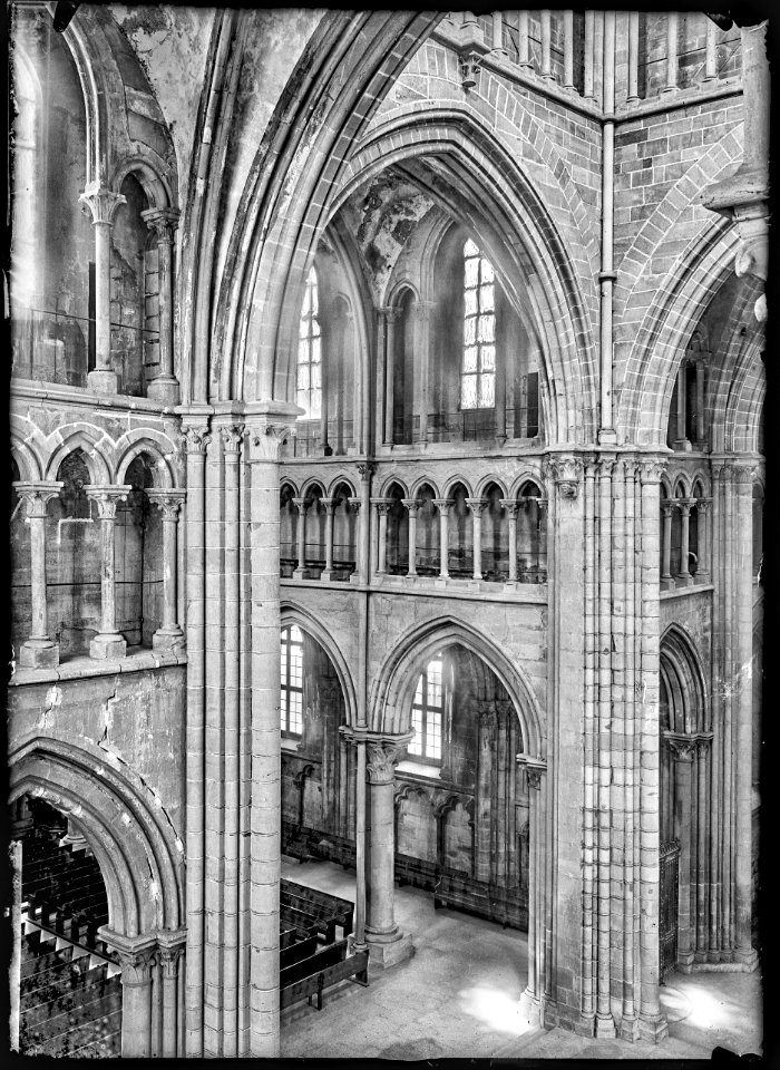 CH-NB - Lausanne, Cathédrale protestante Notre-Dame, vue partielle intérieure - Collection Max van Berchem - EAD-7308
