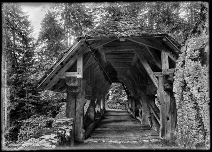 CH-NB - Lessoc, Pont couvert, vue d'ensemble - Collection Max van Berchem - EAD-6915