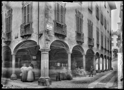 CH-NB - Lugano, Casa, vue partielle extérieure - Collection Max van Berchem - EAD-7132