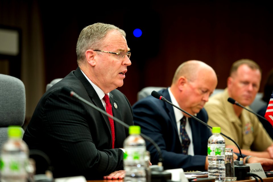 Deputy Secretary of Defense Work with Japanese Senior Vice Minister of Defense Takeda - Flickr - East Asia and Pacific Media Hub (2)