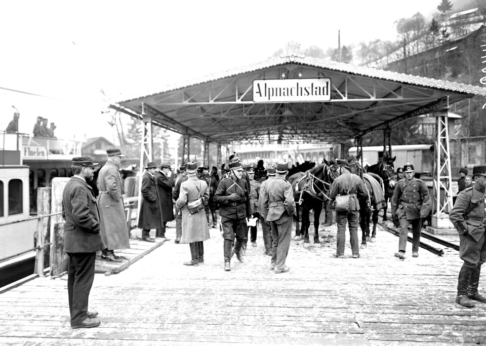 Der Hafen von Alpnachstad - CH-BAR - 3240368
