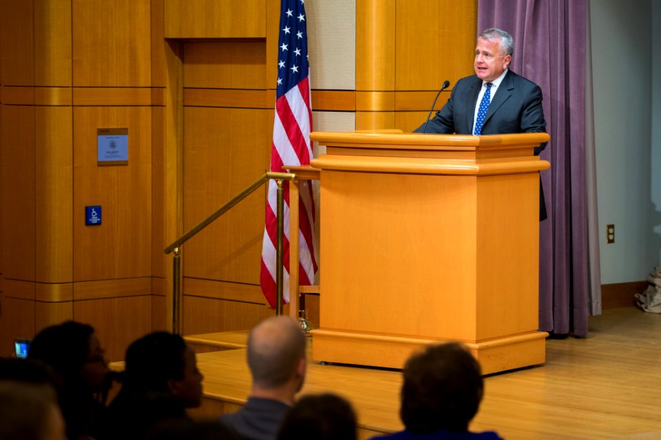 Deputy Secretary Sullivan Delivers Remarks at Dialogue on Engaging Men and Boys to End Violence Against Women and Children - 37964129485