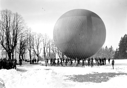 Der aufgeblasene Fesselballon - CH-BAR - 3238332
