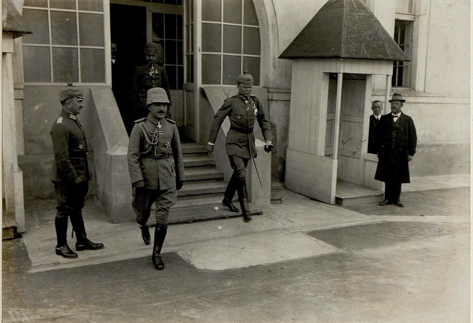 Der türkische Kriegsminister Enver Pascha (Pasa) zu Besuch in Chodoriw (Chorodow) (BildID 15550230)