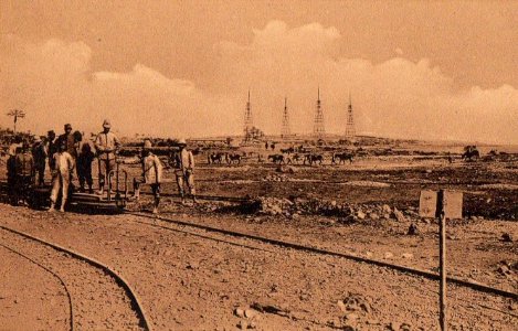 Derna - Stazione radiotelegrafica vista dalla foce dell'Huadi