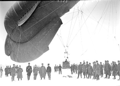 Der unter Leitung von Hptm Frischknecht hergestellte Fesselballon - CH-BAR - 3240291