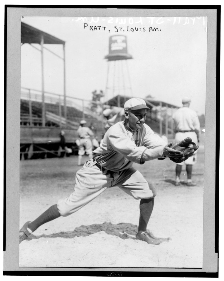 Derrill Burnham Del Pratt, St. Louis Browns baseball player, wearing uniform, standing in position to receive thrown baseball LCCN2003689086