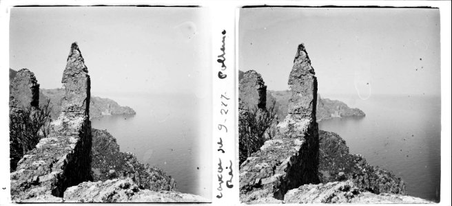 Des del castell del Rei , vista de la costa en direcció nord
