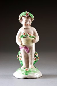 Derby porslinsfigur föreställande putto med blommor, från 1700-talets mitt - Hallwylska museet - 93907
