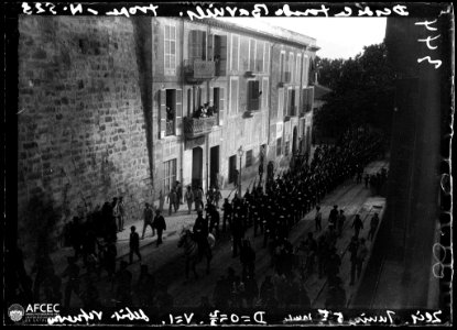 Desfilada de les tropes militars (AFCEC VIDAL A 0344)
