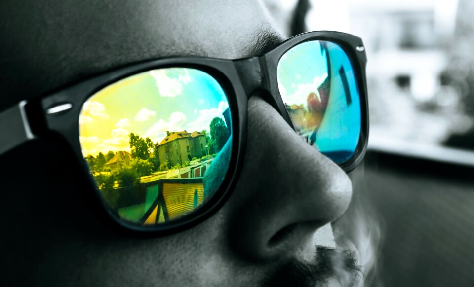 Specs smoke colored