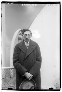 Dr. Max Kahn LCCN2014718845