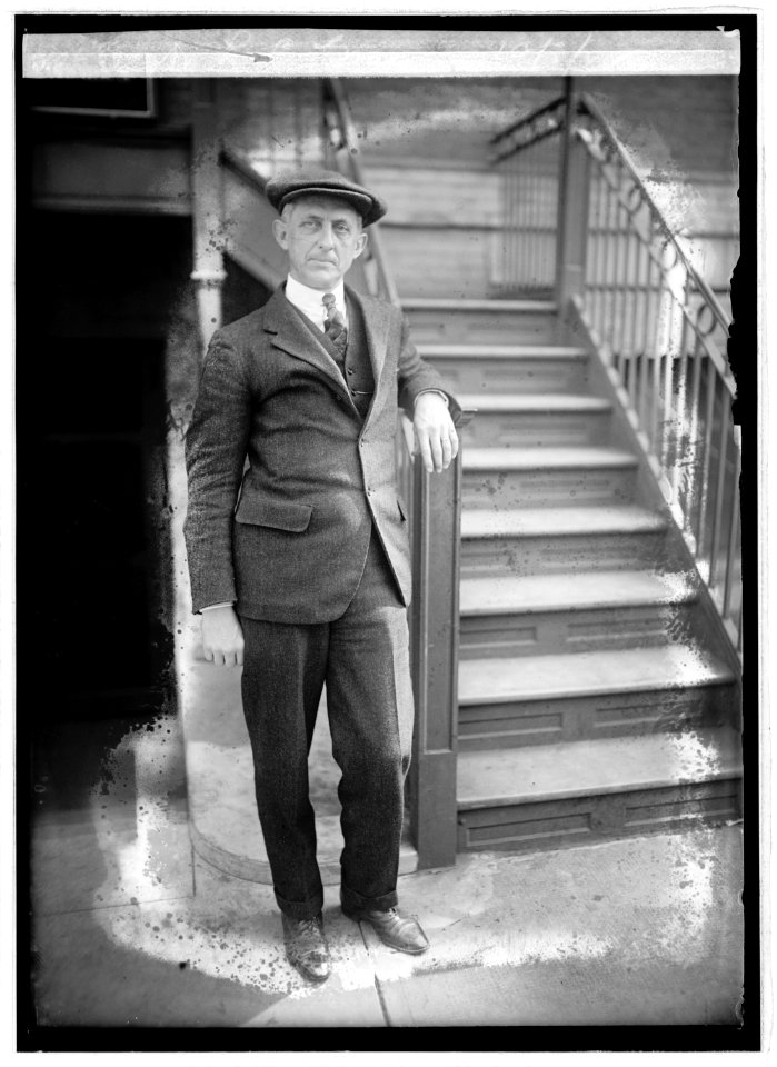 Dr. L.C. Gray, 10-2-22 LCCN2016846736