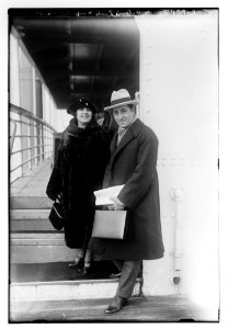 Dr. Octavio Pinto and Wife (Novaes) LCCN2014715474