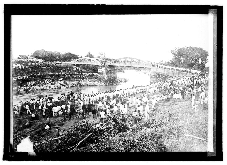 General view of inauguration, 1909. Salvador LCCN2016844724