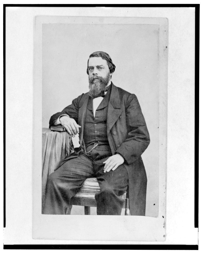 General Zires, three-quarter length portrait, seated, facing front LCCN2005678206