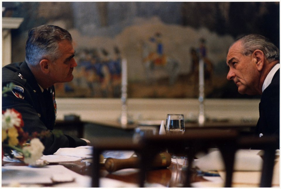General William Westmoreland and President Lyndon B. Johnson at the White House - NARA - 192561
