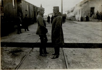 Generaladjutant Johann Herbert Herberstein und Generalmajor Johannes Friedrich Hans von Seeckt, 15.9.1916 (BildID 15550566)