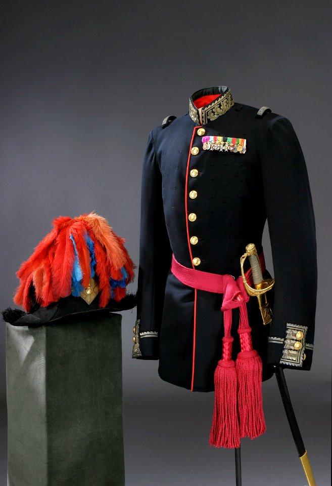 Generalsuniform buren av Gustav V som kronprins - Livrustkammaren - 13927