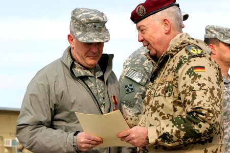 Generals Rainer Glatz and Sean P. Mulholland in Afghanistan