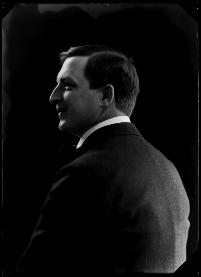Gustaf Sjöberg, opera singer, portrait 1903 - SMV - GS049