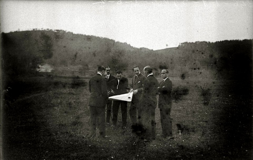 El rey Alfonso XIII en el campo de golf de Lasarte (2 de 3) - Fondo Car-Kutxa Fototeka