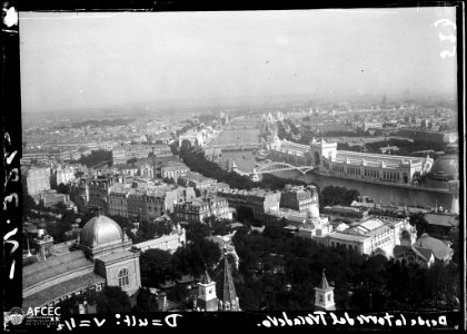 El Trocadéro i la ciutat, vista des de la Torre Eiffel (AFCEC VIDAL A 0523)