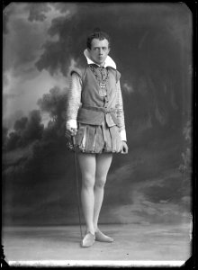 Gustaf Molander in Filip II 1912 - SMV - NM054