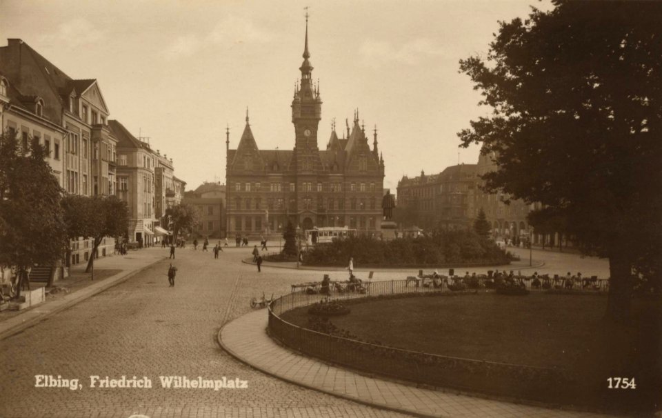 Elbing, Ostpreußen - Friedrich-Wilhelm-Platz (Zeno Ansichtskarten)