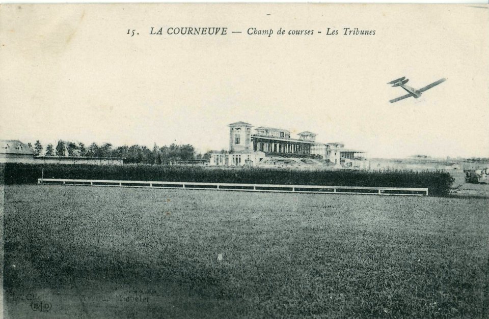 ELD 15 - LA COURNEUVE - Champ de courses - Les Tribunes
