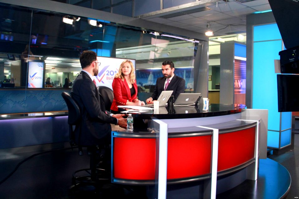 Election night 2016 VOA Russian service