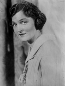 Eleanor Woodruff LCCN2014714106 (cropped)