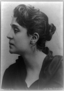 Eleanora Duse, head-and-shoulders portrait, left profile LCCN93511736