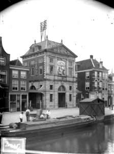 ErfgoedLeiden LEI001013141 Gezicht op de Waag aan de Aalmarkt