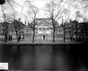 ErfgoedLeiden LEI001015544 Lakenhal aan de Oude Singel in Leiden