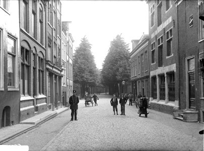 ErfgoedLeiden LEI001013413 Hooigracht photo