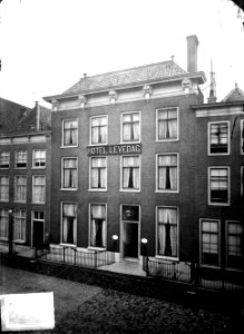 ErfgoedLeiden LEI001014208 Breestraat 85